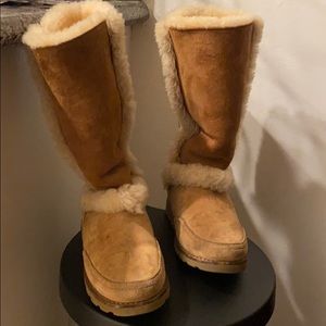 Ugg size 5